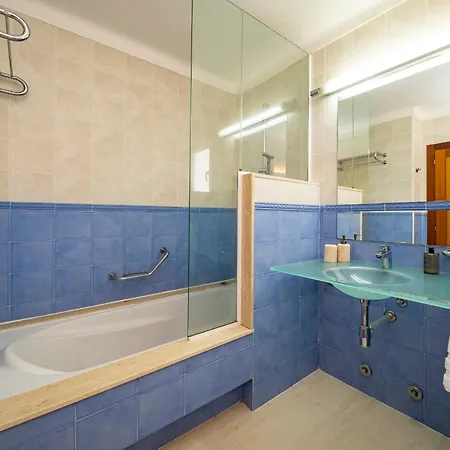 Near Ibiza Town Sleeps 8 - Fluxa Villa