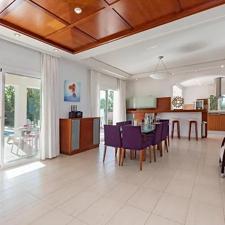 Near Ibiza Town Sleeps 8 - Fluxa Villa Can Furnet